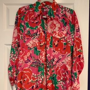 Lilly Pulitzer button down shirt size XS